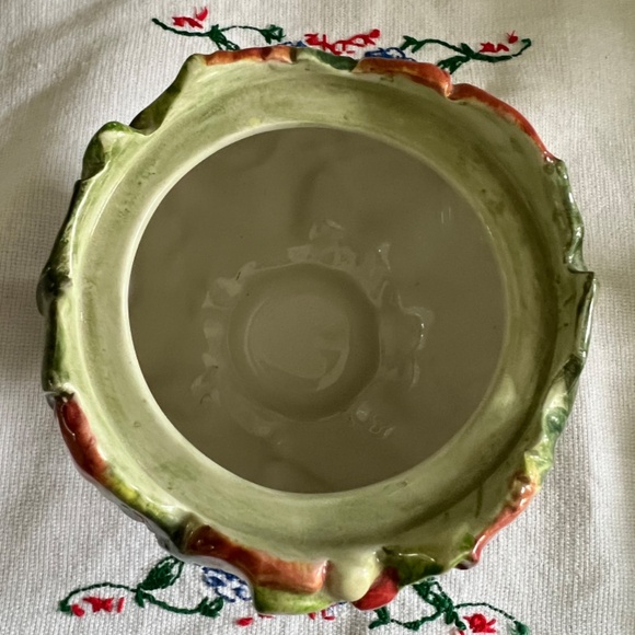 Fitz and Floyd 'Christmas Lodge' Covered Sugar Bowl - Picture 2 of 3